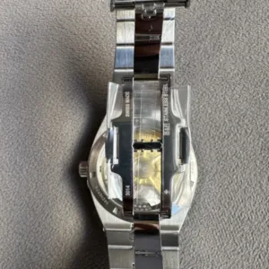 Vacheron Constantin Overseas Green Dial - Luxury Master Copy Dubai
